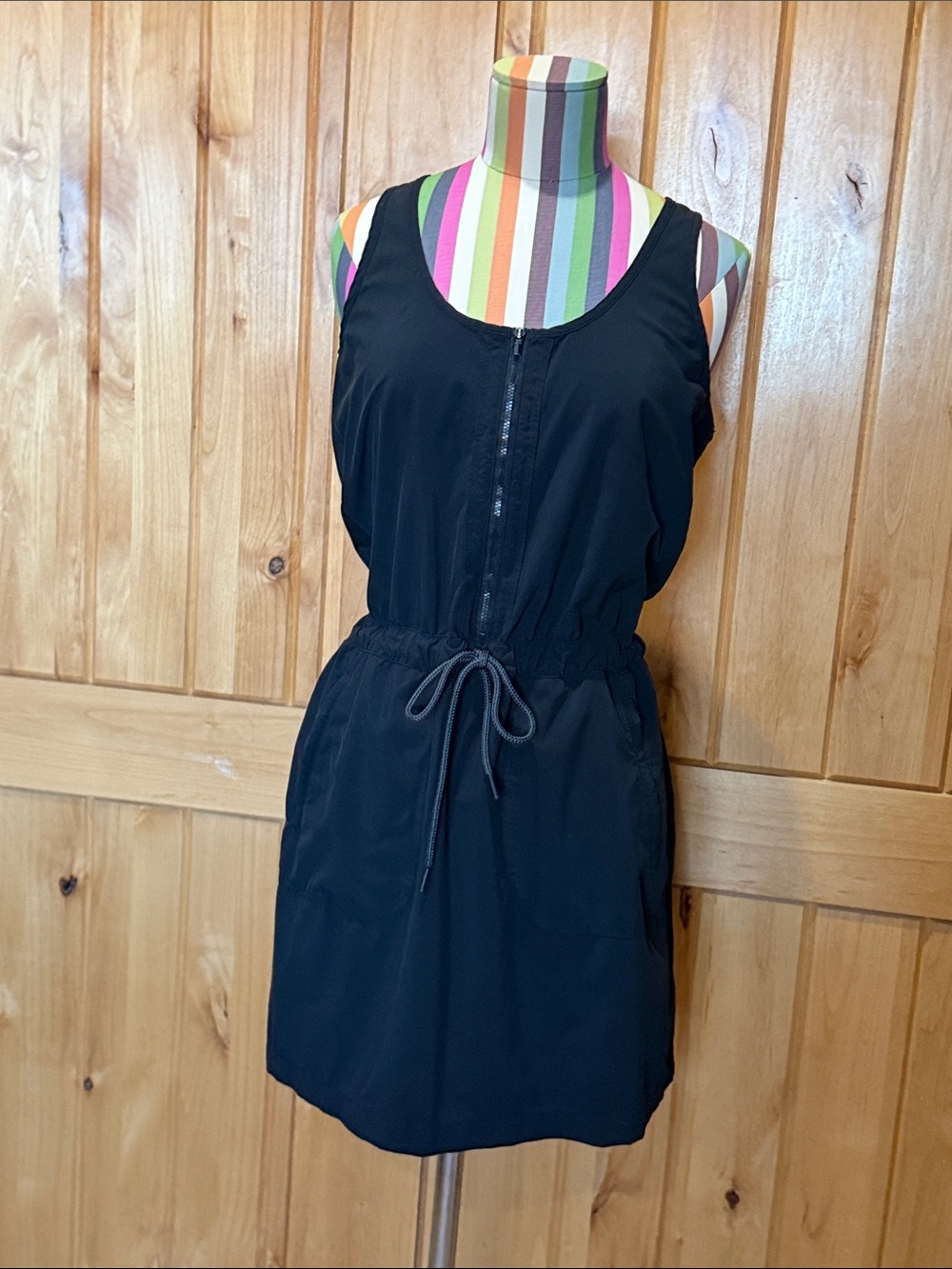 Athleta Black Activewear Jumpsuit Dress Size 6